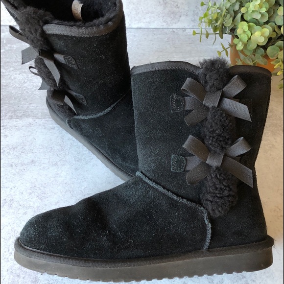 UGG Shoes - Koolaburra by UGG Black Sherpa lined boot. 10